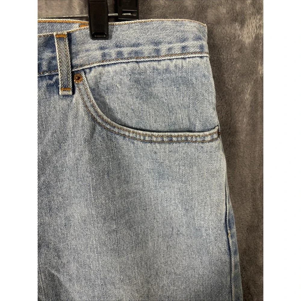 Levis 505 RegularFit Jeans Mens 40x29 Light Wash Blue Straight Leg Denim505-0216